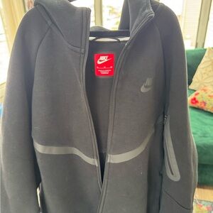 Nike Black and Gray Full-Zip Jacket-like new Nike Tech